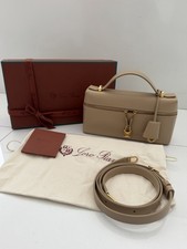 LORO PIANA EXTRA BAG L23 GHW BNIB 2025 $3950 Sold Out LIGHT MASTIC SUN GOLD D0Q7