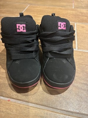 DC Kids Court Graffik Skate Shoes Youth Size 4.5, Black and Pink