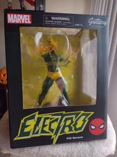 Diamond Select Toys Marvel Gallery Electro PVC Statue