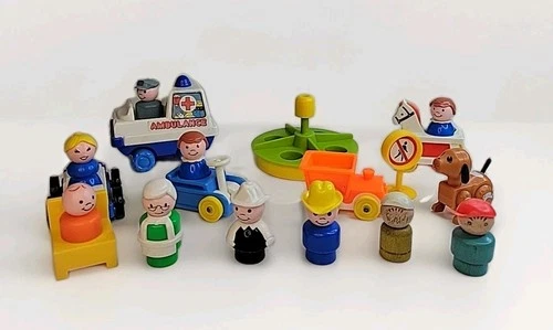Fisher Price Little People collection 19 Piece Vintage Lot People Car Furniture