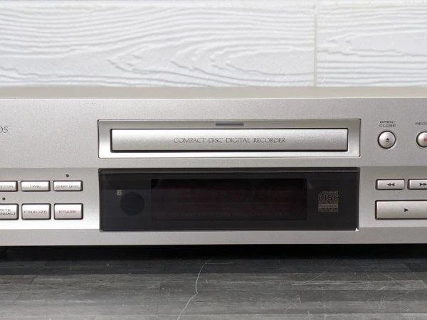 Pioneer PDR-D5 compact disc CD CD-R CD-RW Recorder Digital Audio 1999 15W - Image 4 of 4