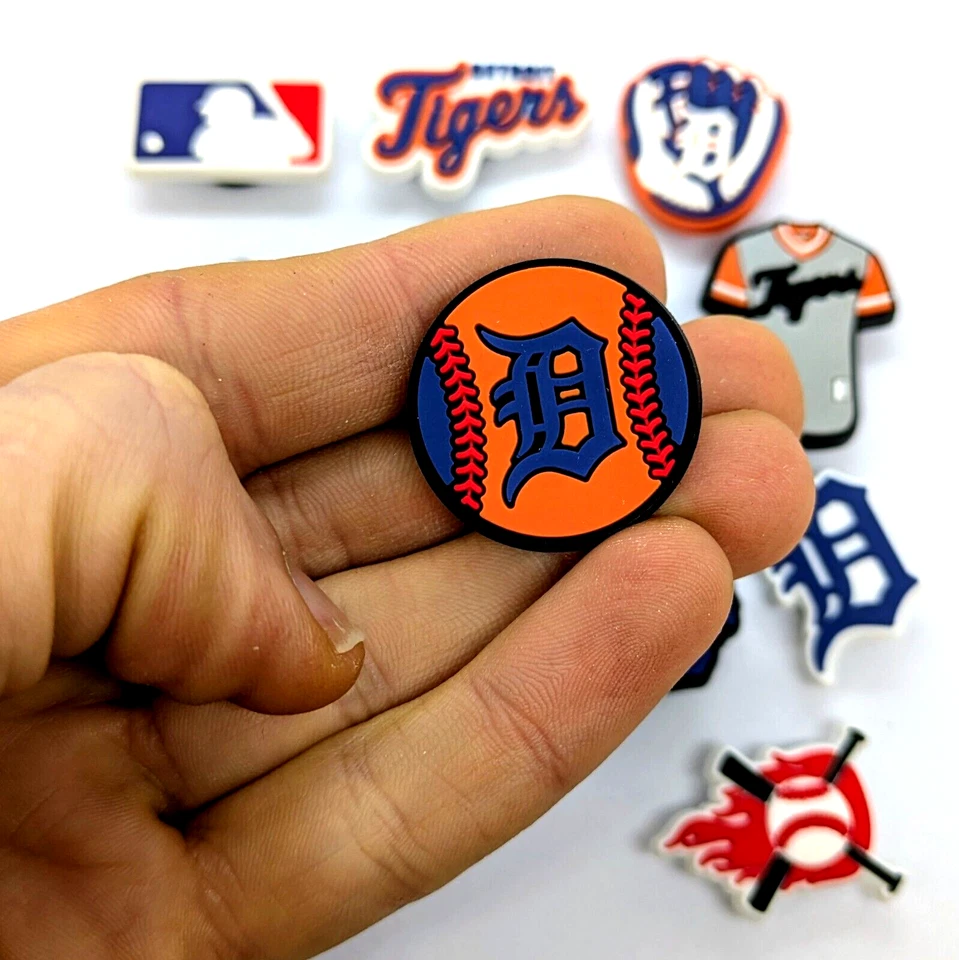 DETROIT TIGERS ZAPATOS DIJES (14 piezas) Béisbol Genial Regalo Accesorios Conjunto Lote Foto 2 de 4