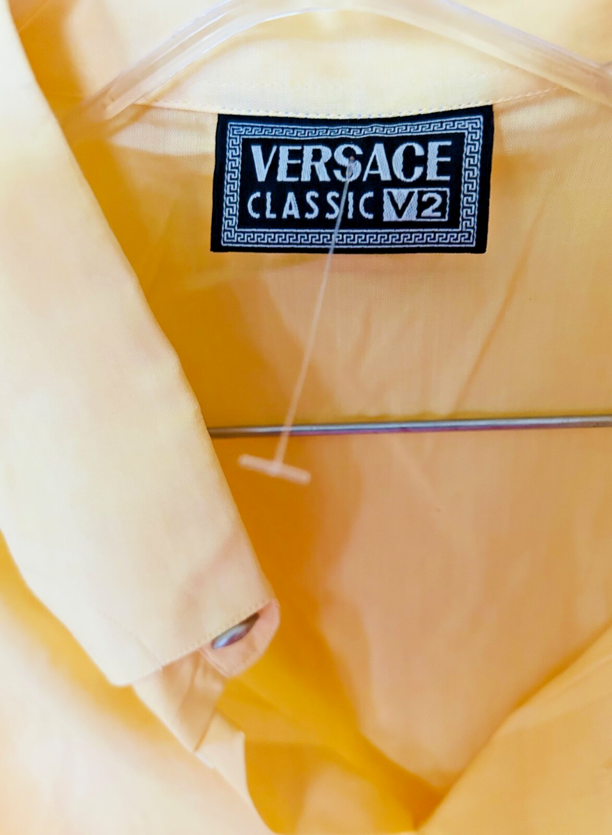 【美品】 VERSACE CLASSIC V2 OUTER SHIRT 52 VERSACE CLASSIC V2 silk shirt Baroque Wild Signature with