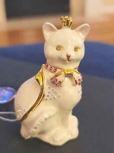 Cat Princess with Crown Bejeweled Hinged Small Collectible Trinket Box NEW - Picture 1 of 3