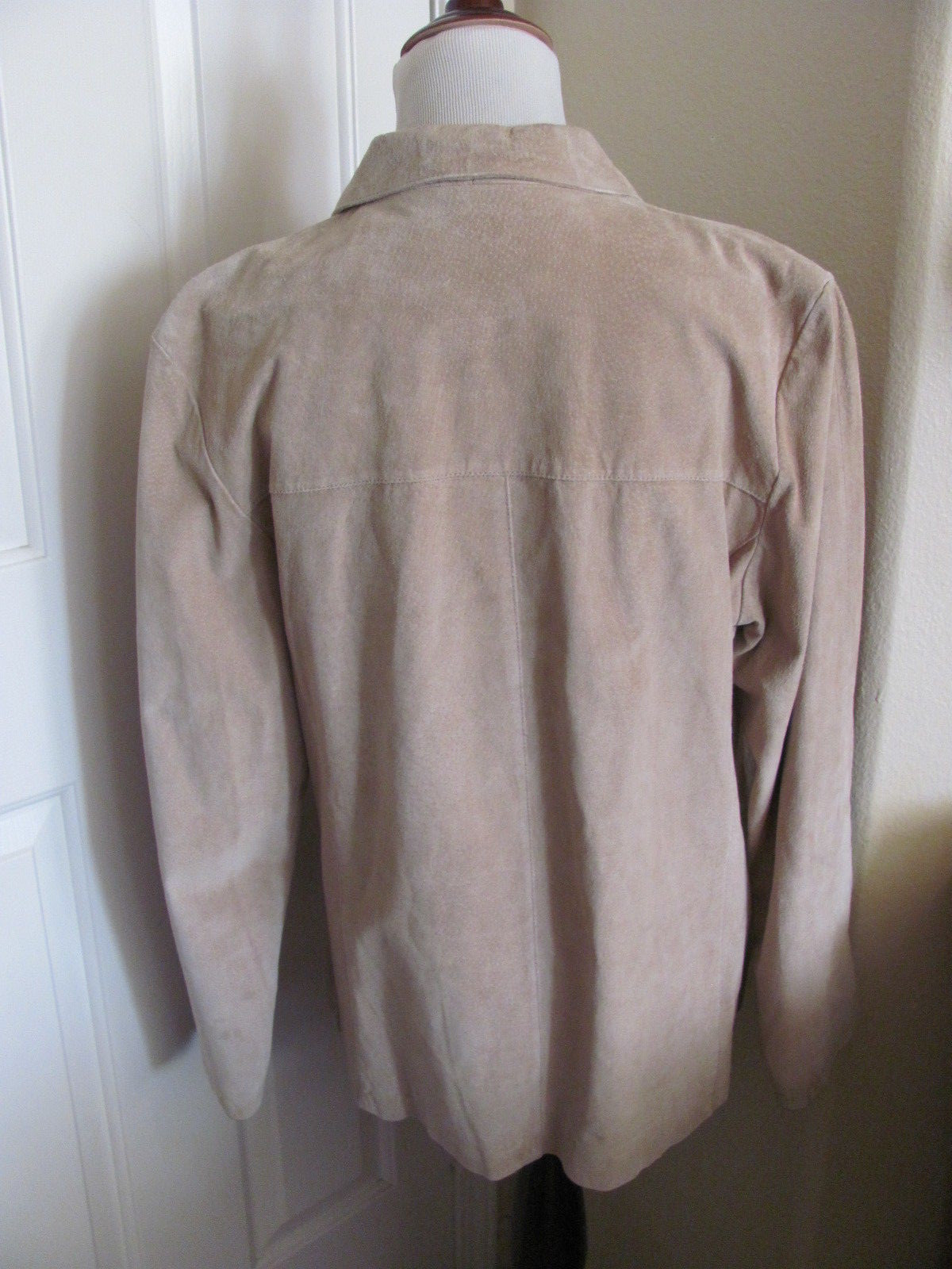 Picture 4 of 6