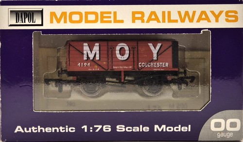 Dapol 7 Plank Open Wagon 4194 in MOY Colchester Livery - Limited Edition | Condition: Used