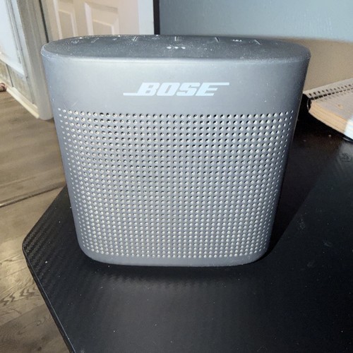 Bose SoundLink Color II Bluetooth Speaker  As Is Wont Turn On