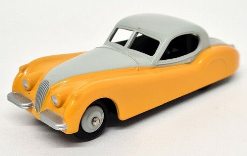 Atlas Dinky Toys Reproduction - 157 Jaguar XK120 Coupe Orange Diecast model car - Picture 4 of 4
