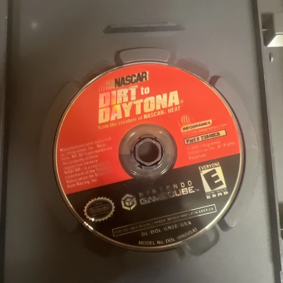 NASCAR Dirt to Daytona Nintendo GameCube Completo OEM Manuales Juego Estuche Foto 4 de 4