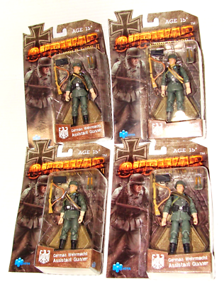 1:18 Ourwar Hiya Toys WWII German Wehrmacht Assistant Gunner