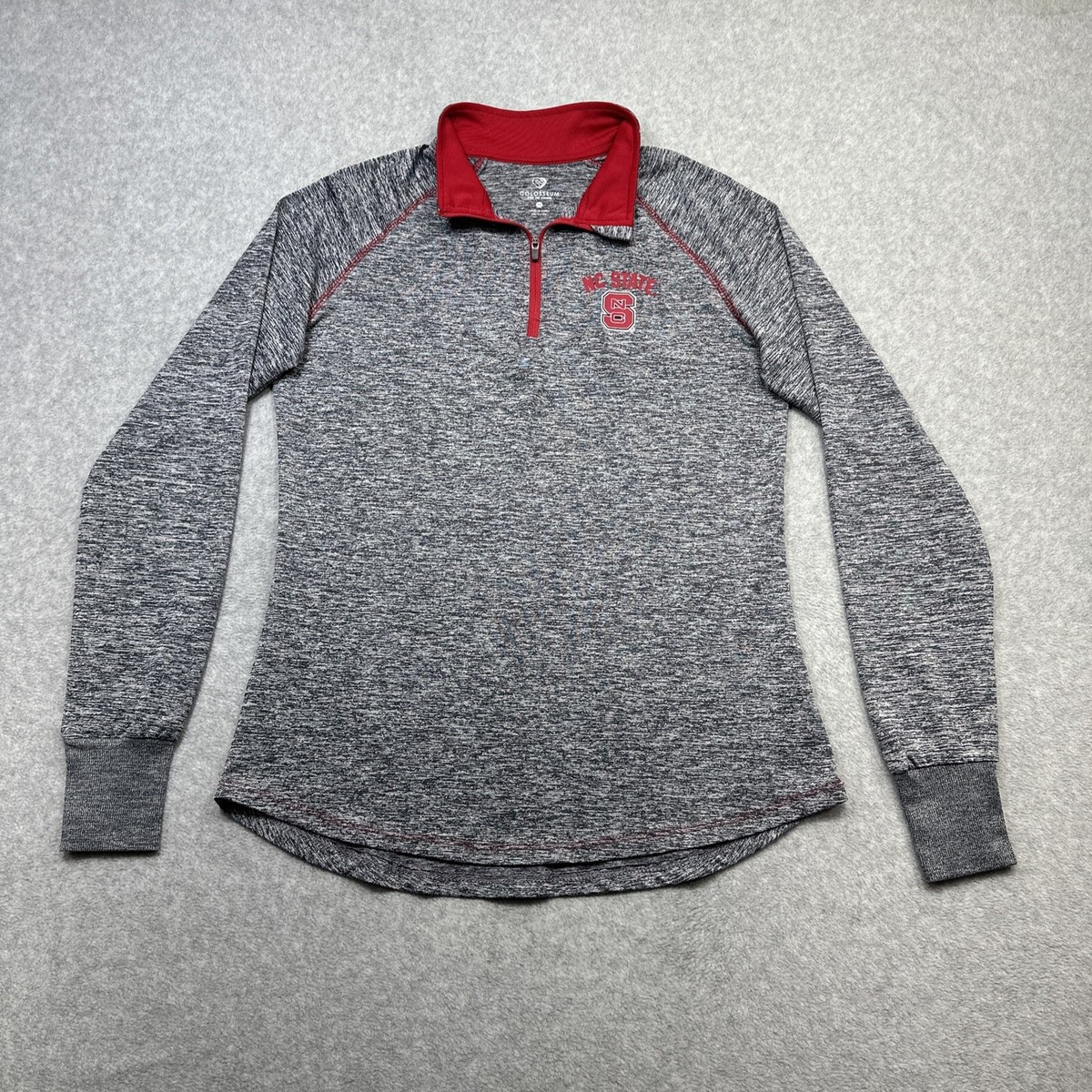NC State Wolfpack Top Women Medium Gray Red Logo 1/4 Zip Colosseum
