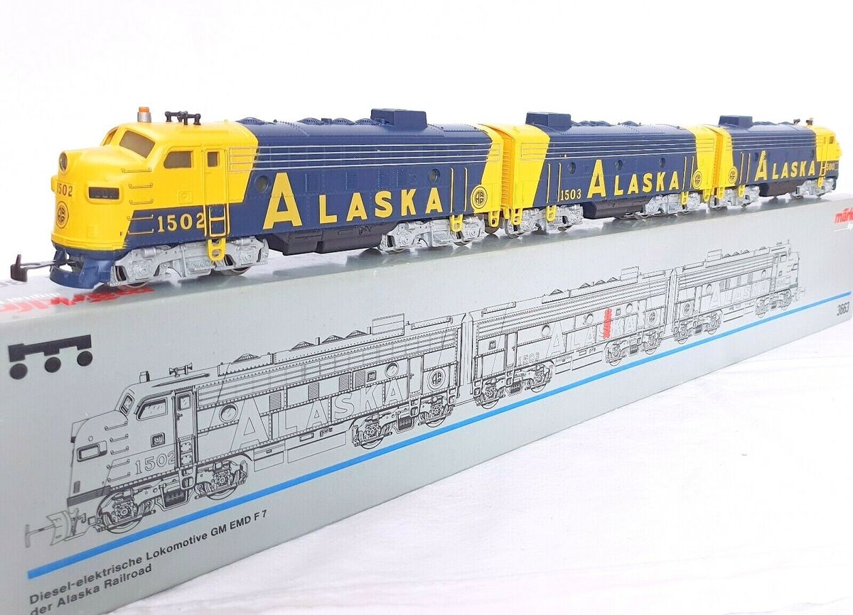 Marklin DIGITAL AC HO GM EMD F7 CANADA ALASKA LOCOMOTIVE + Marklin DIGITAL AC HO GM EMD F7 CANADA ALASKA LOCOMOTIVE +