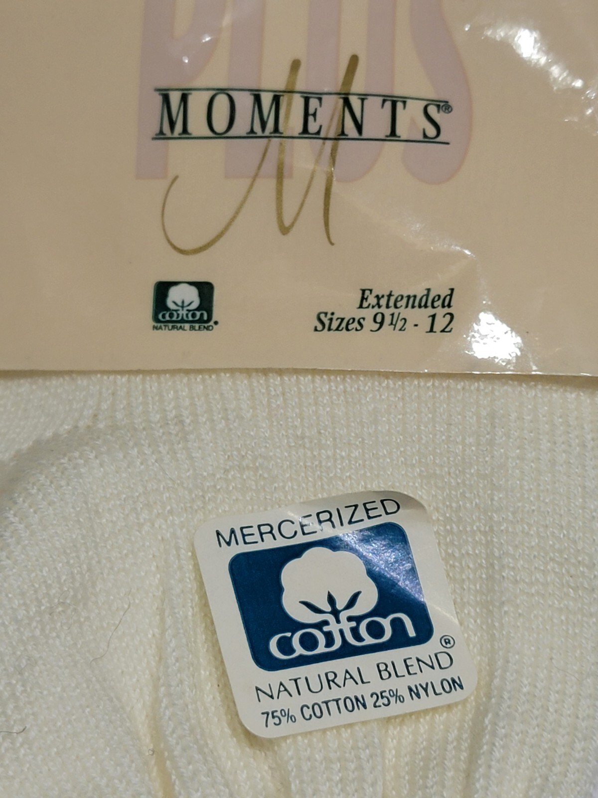 NEW VINTAGE WOMEN'S EXTENDED SIZE 9 1/2 12 CUFFED ANKLET SOCKS IVORY