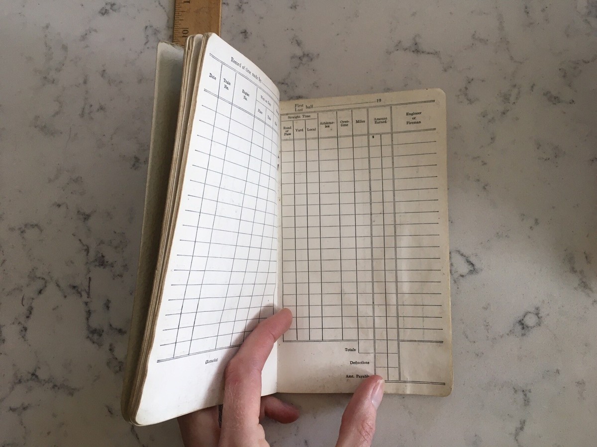 VINTAGE RR EMPLOYEE BOOK TIME BOOK BROTHERHOOD OF LOCOMOTIVE