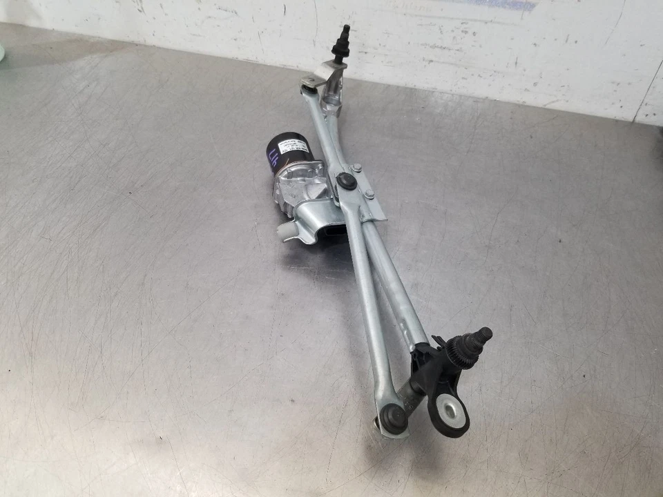 08 2008 BMW 135I LIMPIAPARABRISAS DELANTERO MOTOR Y TRANSMISIÓN 719303601 Foto 4 de 4