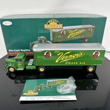 Very Rare Corgi US50711 Mack LJ Box Trailer Vernor’s Ginger Ale 1:50 Scale Truck