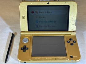 Zelda A Link Between Worlds 3DS XL CONSOLE AND BOX BUNDLE ADULT OWNED