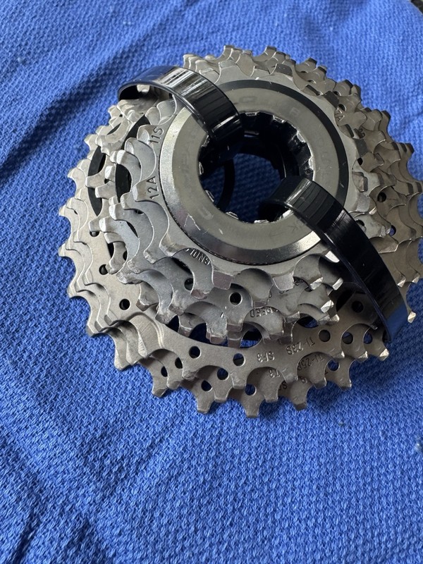Campagnolo Super Record 11-Speed 12-27T  Road Cassette Silver