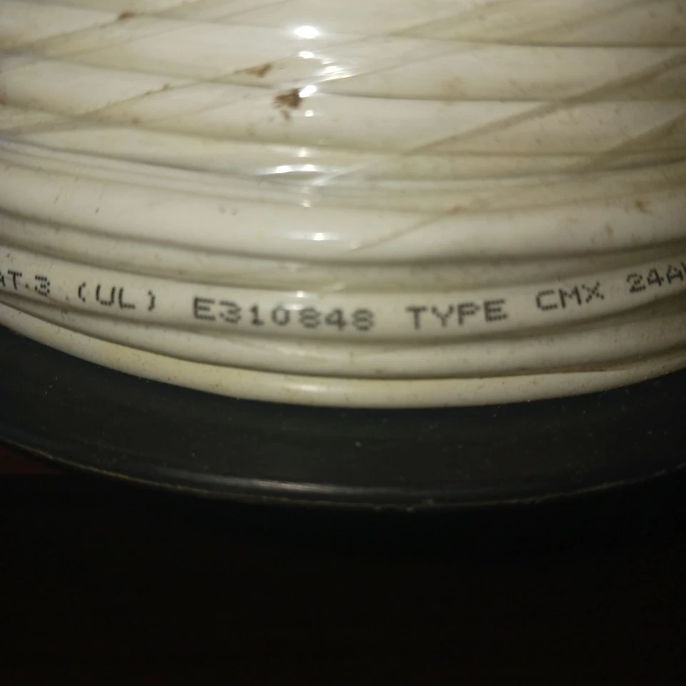 Cable 250' UTP CAT 3 - UL E310848 - Tipo CMX - 24AWGX4C NUEVO NOS Foto 3 de 4