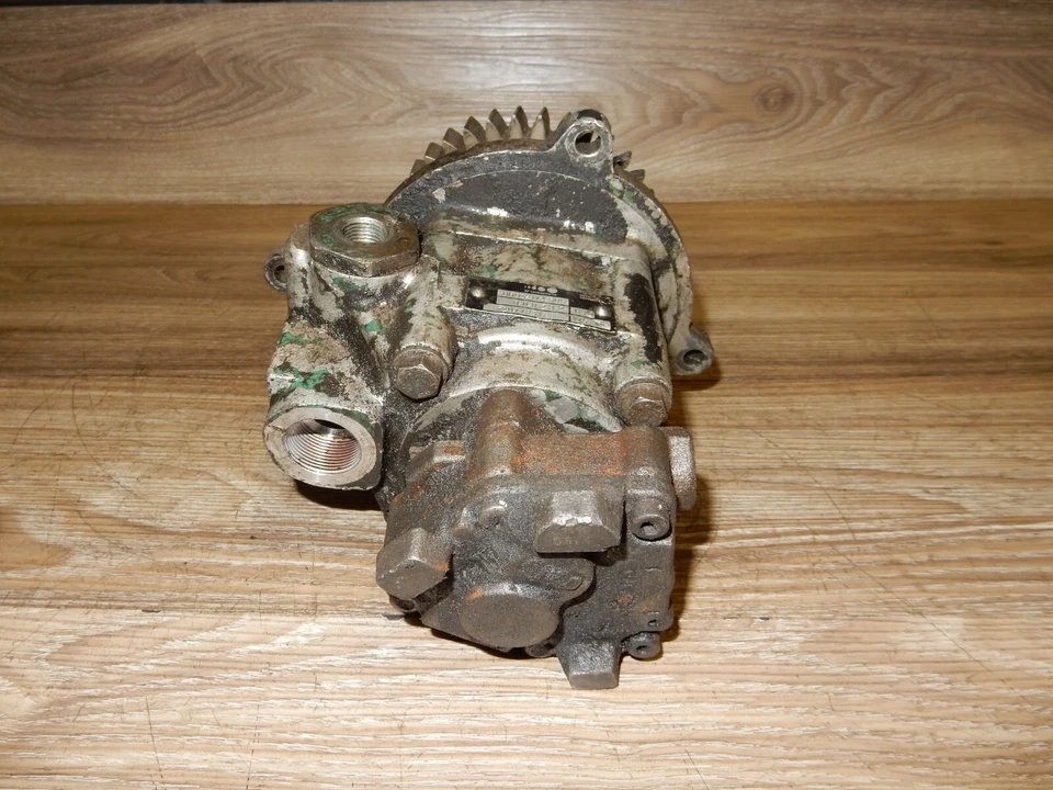 ZF Sistemas de dirección DIRECCIÓN ASISTIDA Y BOMBA DE COMBUSTIBLE para VOLVO MACK (8693974505) OEM Foto 3 de 4