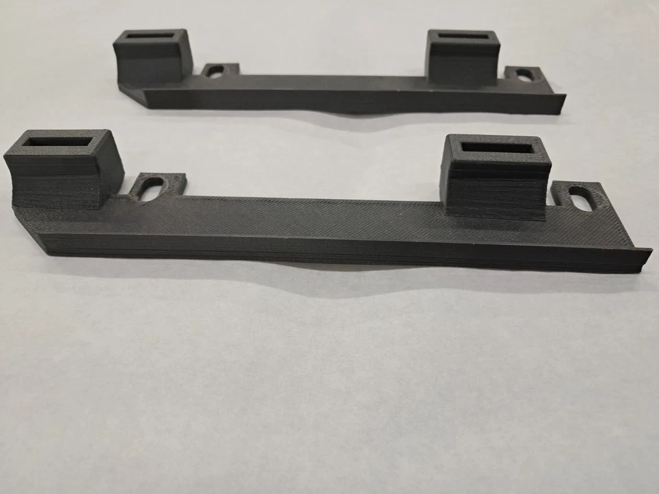 99-06 雪佛兰索罗德/吉姆西塞拉利昂前门窗支架维修套件 # 15286766 — 第 2/4 张图片