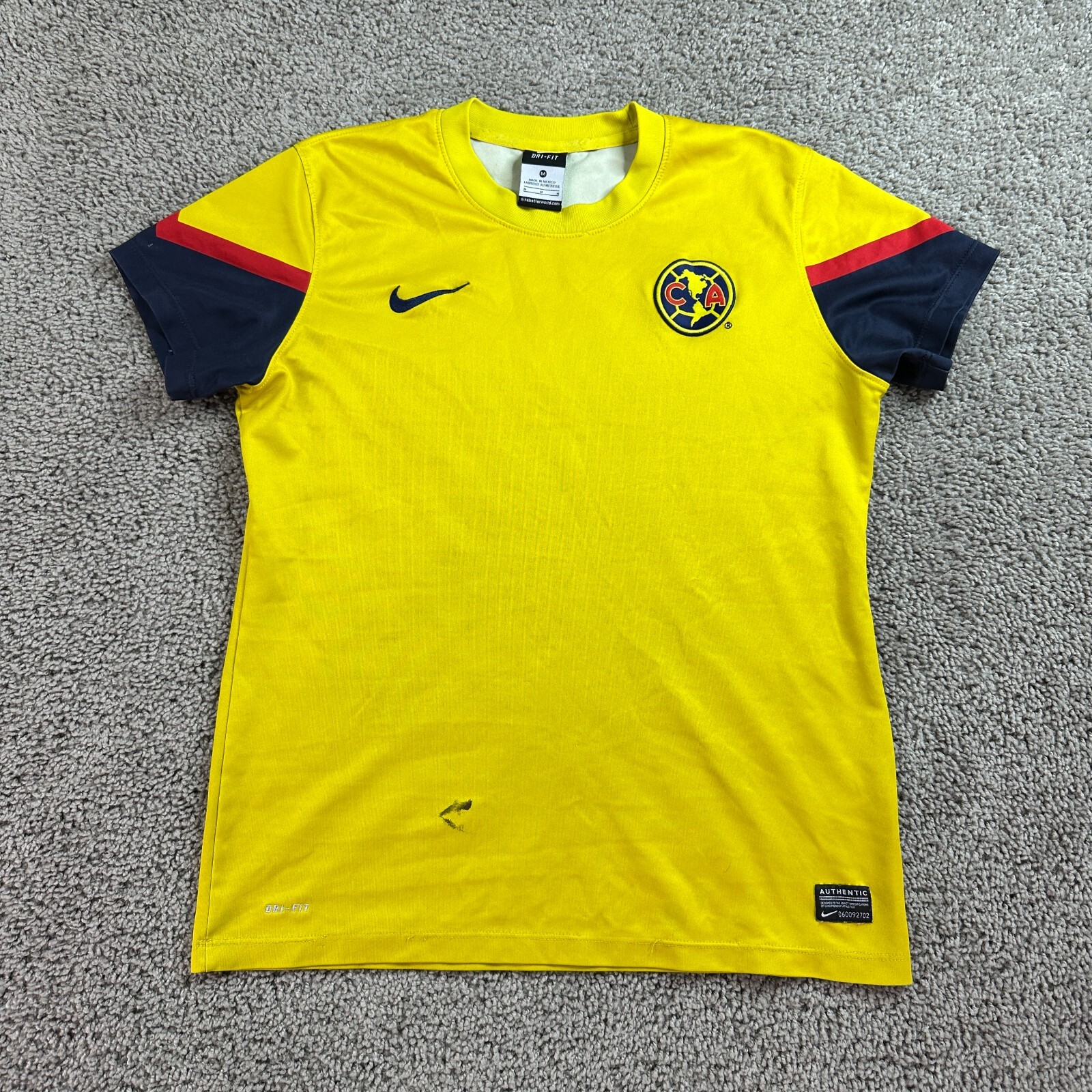 Club America Aguilas Jersey Mens Medium Yellow Black Soccer Futbol Read