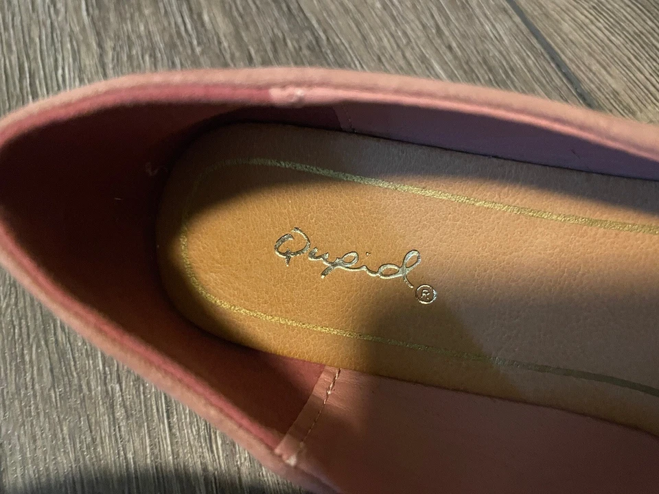 Mocasines para mujer Qupid estilo gamuza rosa ballet planos con acento de lazo rosa talla 9 Foto 2 de 3