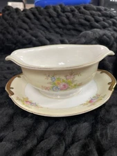 Vintage Bone China Gravy Boat With Attached Underplate Japan