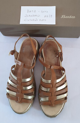 BATA SANDALS NO. 39 COLOSSAL OFFER LITTLE USED REAL DEAL