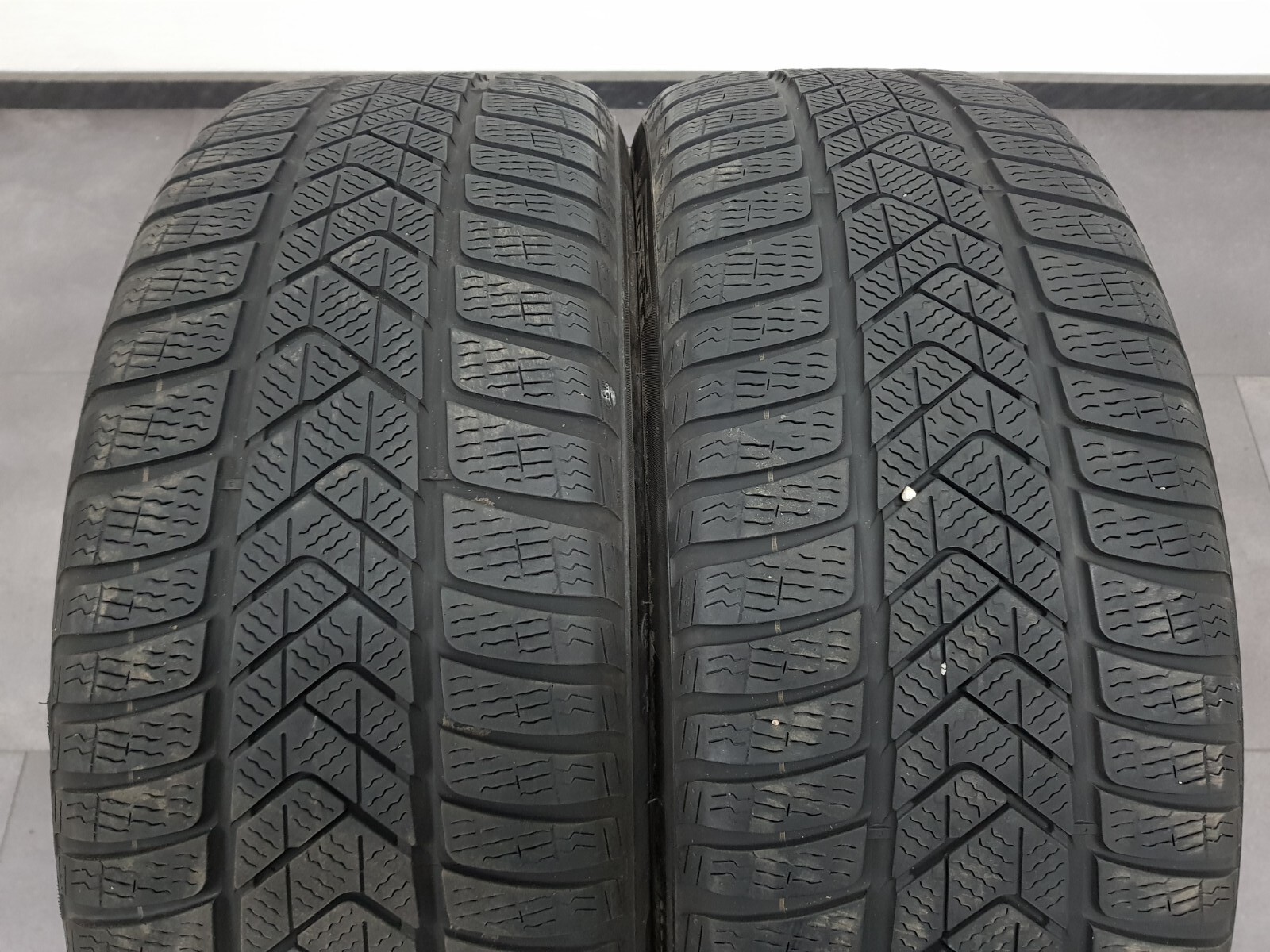 2x 245 45 R20 103V Pirelli Sottozero Serie III RSC * Winterreifen ...