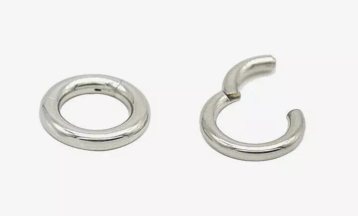 8g store hoop earrings