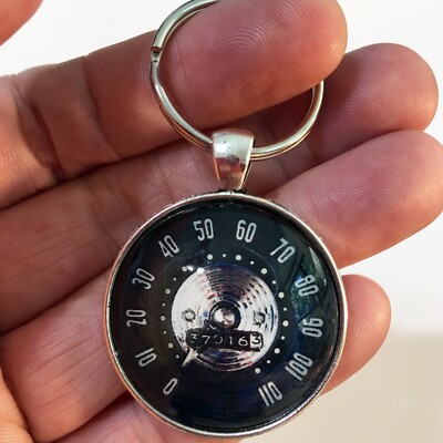 Vintage 1953-1954 Chevy Bel Air 110 MPH Speedometer 1.2'' Diameter Keychain