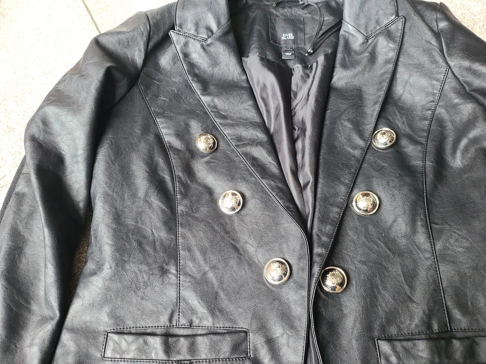 Chaqueta Blazer de Cuero Sintético Negro River Island Talla 12 Foto 2 de 4