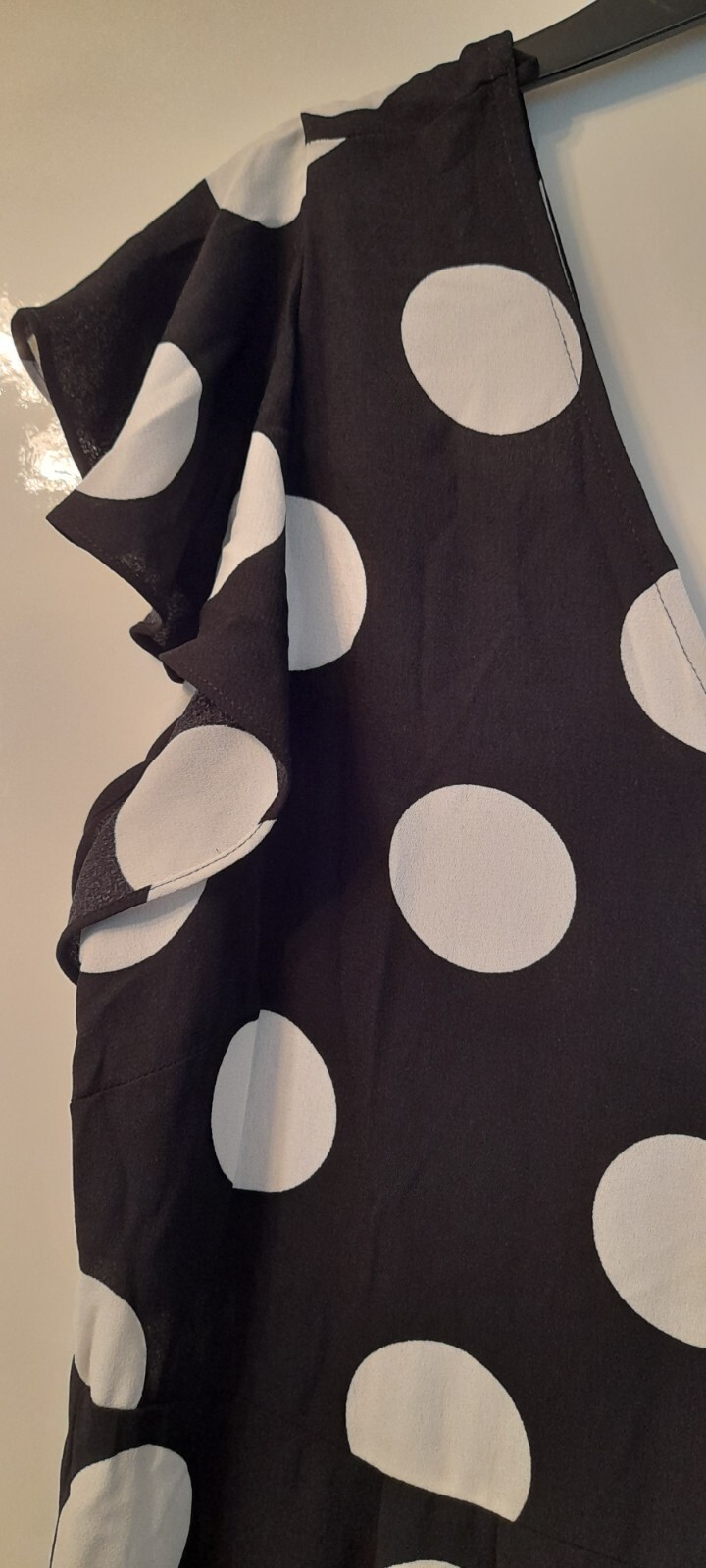 Picture 4 of 6