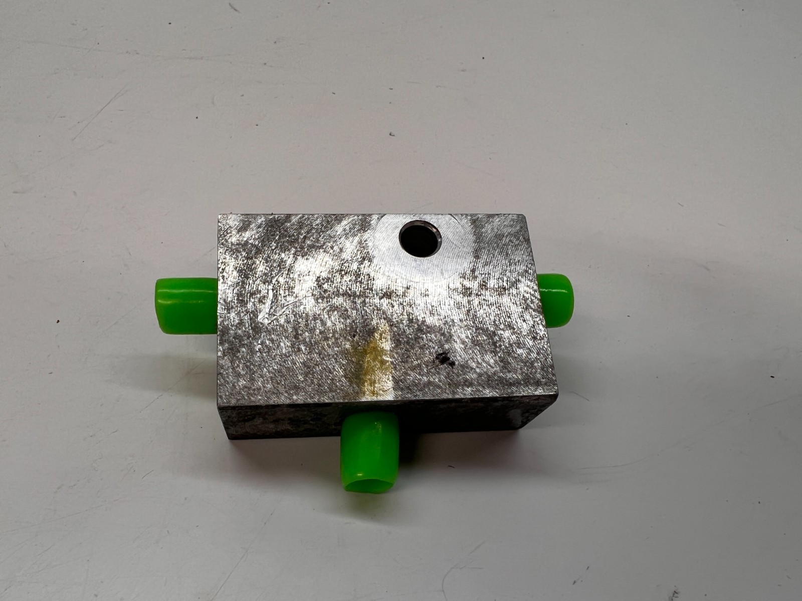 FERRARI 488 GTB F8 458 F12 VEHICLE LIFT SYSTEM DISTRIBUTOR BLOCK OEM 260257