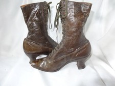 LADIES HIGH TOP VICTORIAN SHOES IN BEAUTIFUL CONDITION
