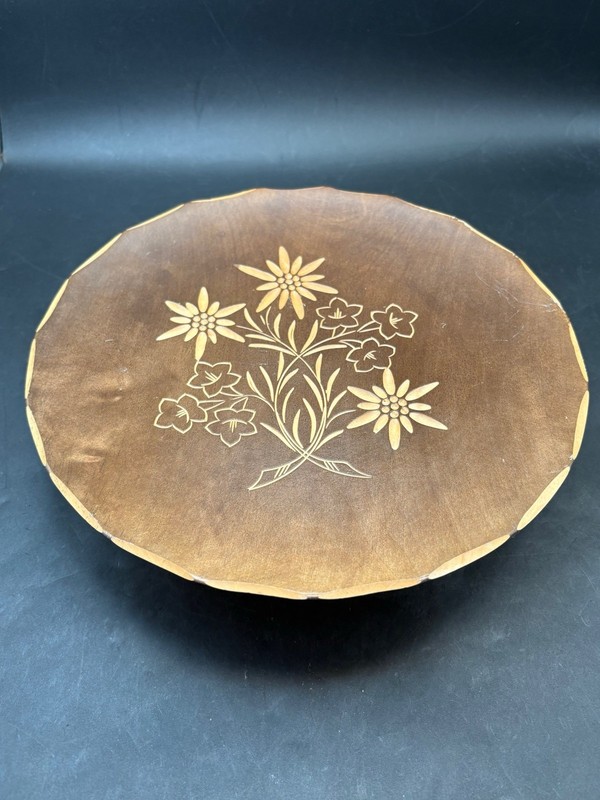 Vintage Swiss Reuge Musical Plate Rotating Hand Wood Carved Flower Works