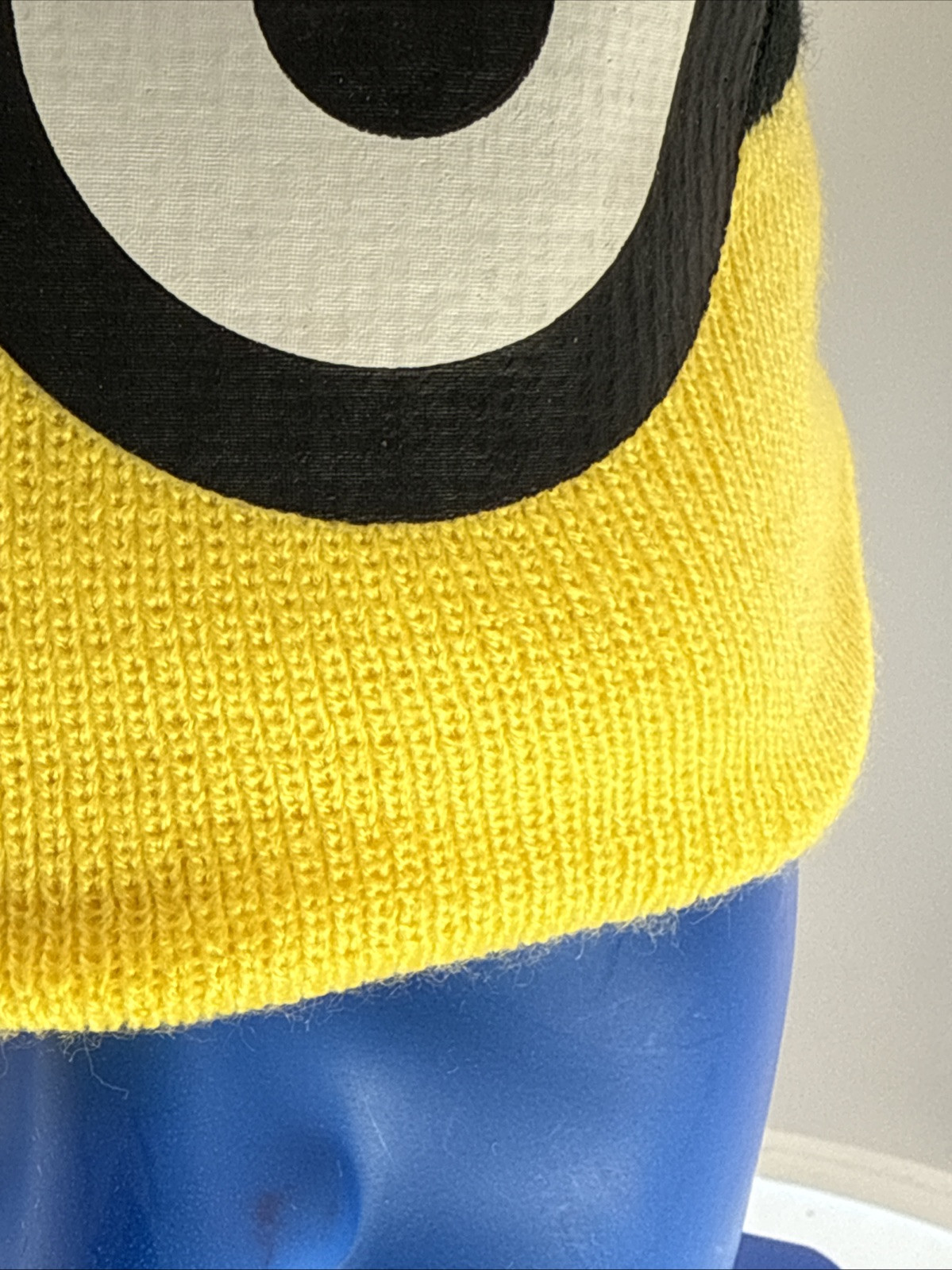 DESPICABLE ME MINIONS MADE YELLOW BEANIE HAT UNIVERSAL STUDIOS image 6