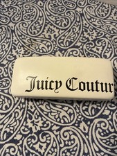 Juicy Couture White Clamshell Eyeglass Hard Case 6 " x 2 " x 1 " . M