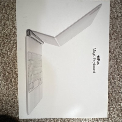 Apple iPad Magic Keyboard White Bluetooth Built-In Battery A2261
