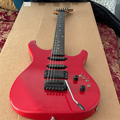Larrivee Rs4 earlier addition classic rocker ,  serial number 5058 w/ Gig Bag