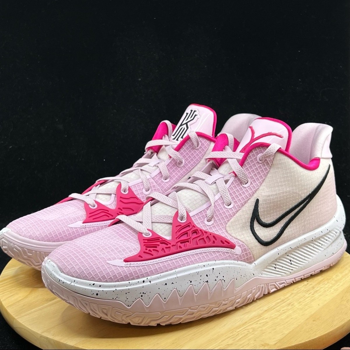 Nike Kyrie Low 4 “Kay Yow” Regal Pink Vivid Pink Men's Sz 17