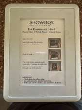 Showbox Photo Viewer For 4"X6" Photos Brand holds 40 photos New B434