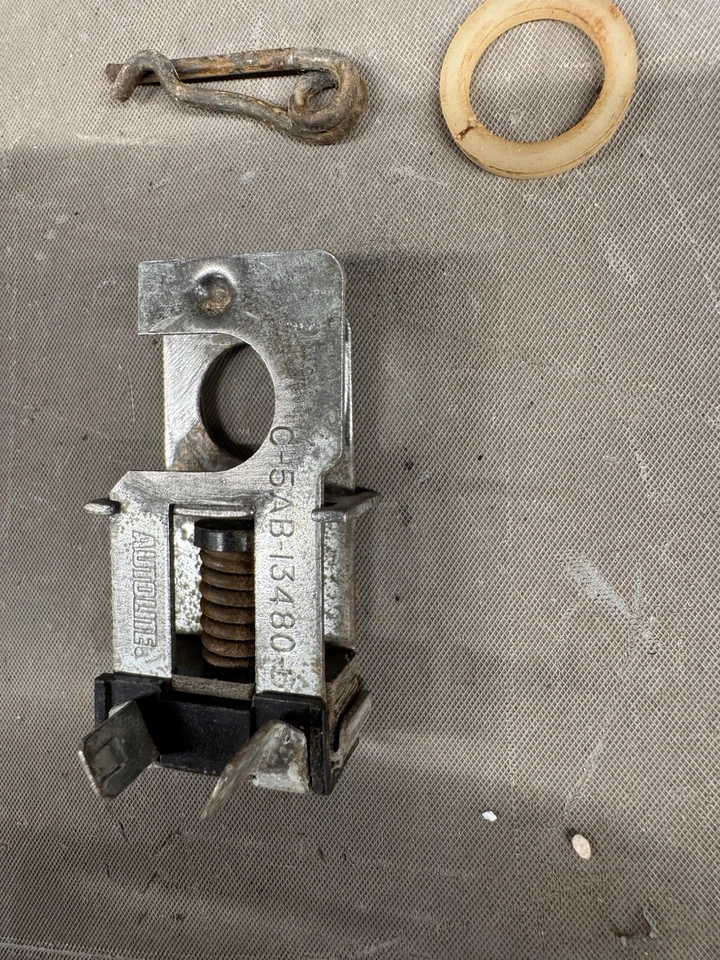 Luz trasera interruptor luz trasera pedal freno Ford Galaxie Mustang Mercury 1965-1974 Foto 2 de 4