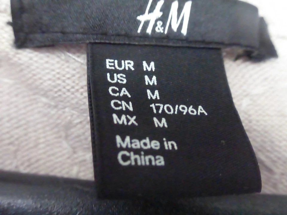 gilet H&M de soirée court manches trois quart beige brodé d'oeillets argentés - Photo 2/4