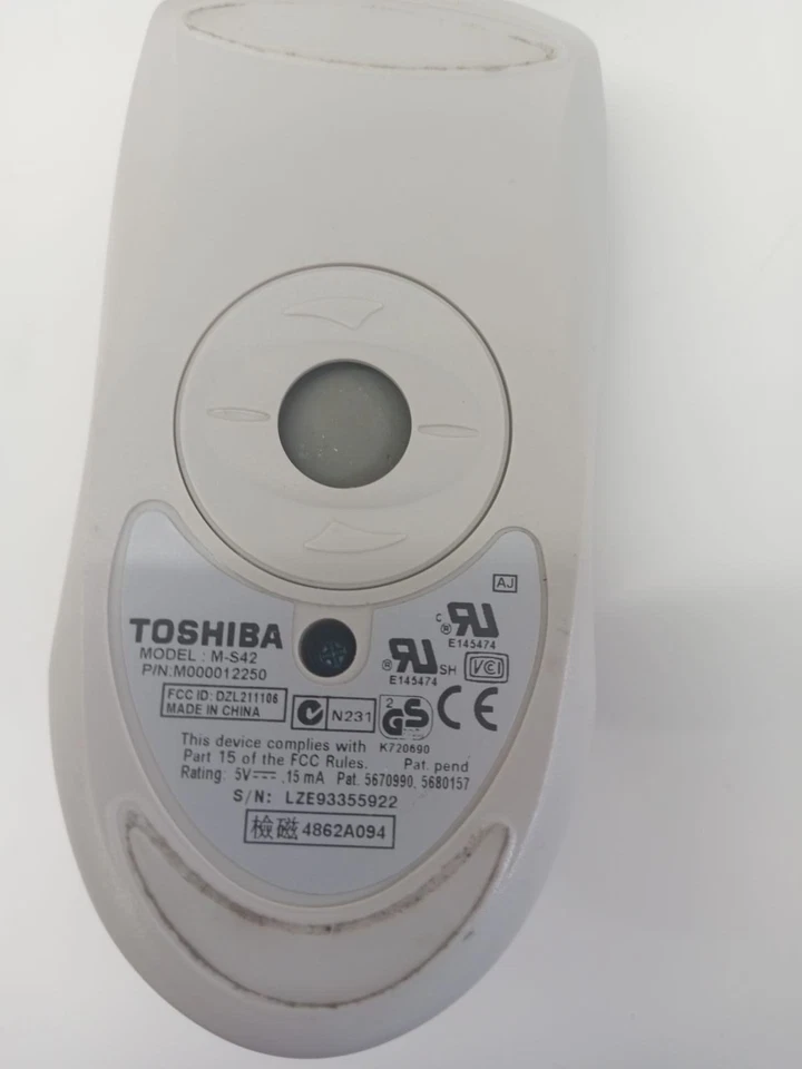 Ratón bola 2 botones Toshiba modelo M-S42 Foto 2 de 4