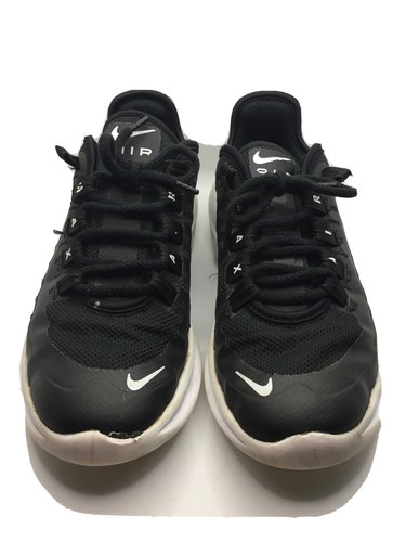 nike axis trainers