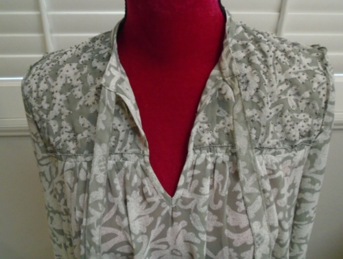 LUCKY BRAND Green Semi Sheer Chiffon LS Beaded Split Neck Peasant BOHO Top S NEW
