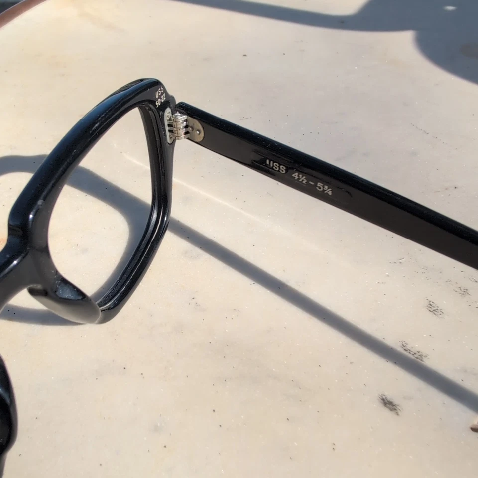 Vintage 50-60's USS GI Military Issued Black Eyeglasses Sunglasses Frames 50-22 - Image 4 of 4