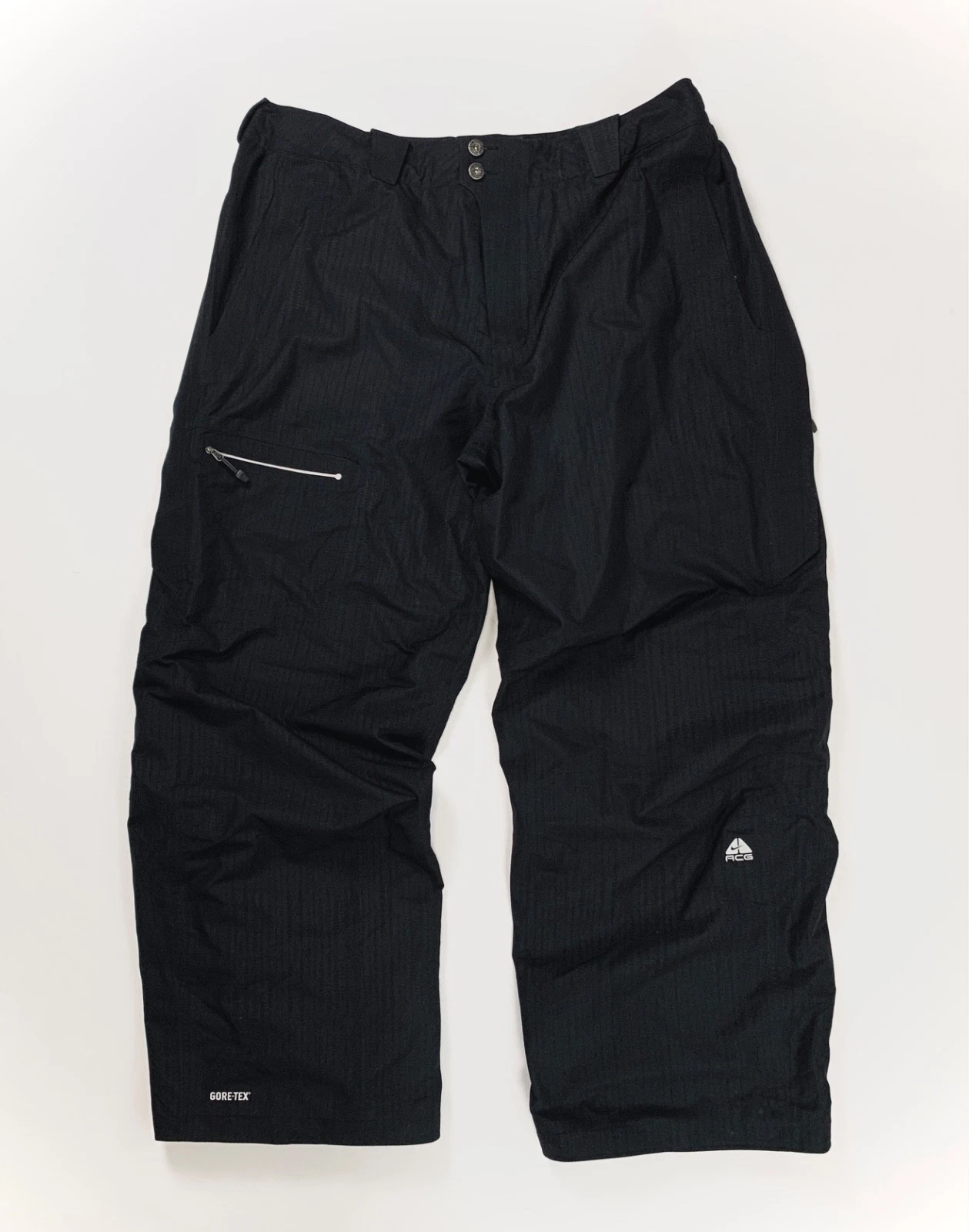 Vintage Nike ACG Gore Tex Gorpcore Ski Snowboard Black Baggy Pants Size XL
Opens in a new window or